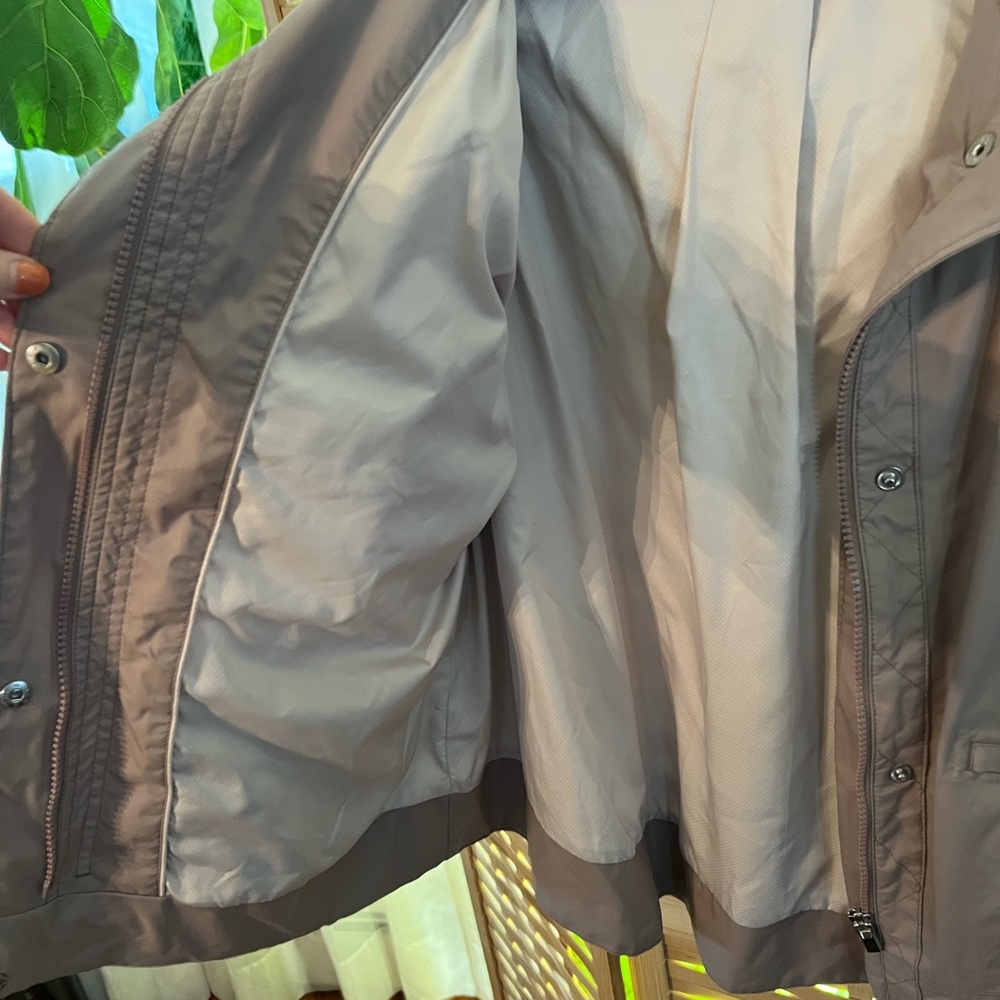 Athleta Waterproof Jacket in Dusty Rose - Picture 6 of 12